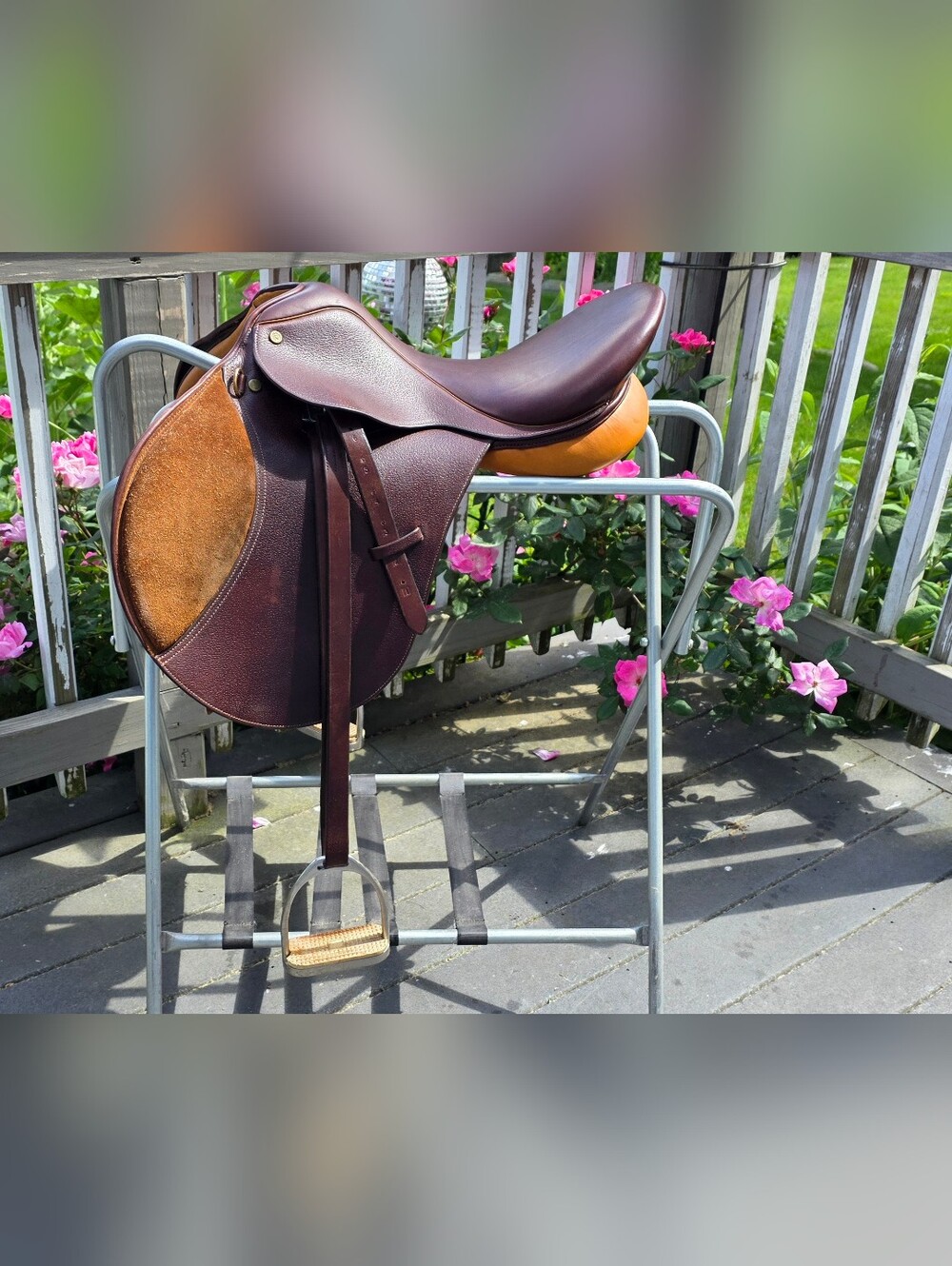 Collegiate, Hunter/Jumper/All Purpose English Saddle - 16.5 Inch Seat, Wide